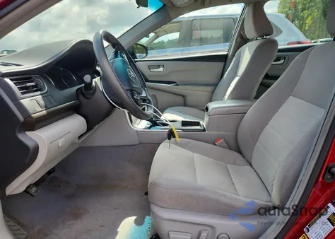 2017 Toyota Camry Le z USA, uszkodzony, nr VIN 4T1BF1FK5HU652652